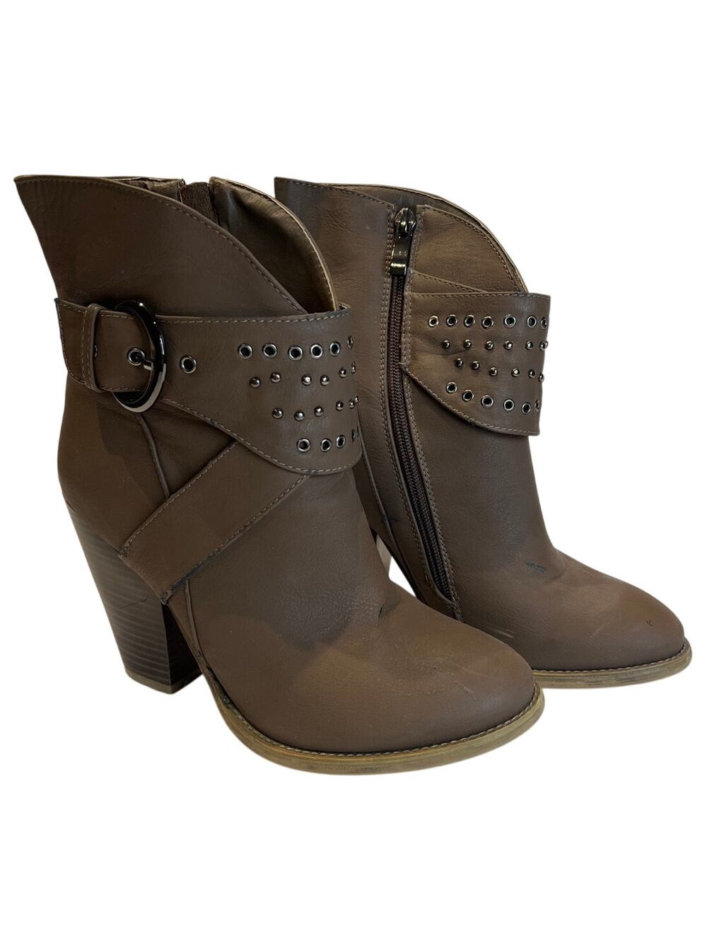 Reneeze Size 7 Faux Leather Heeled Boot - Lined